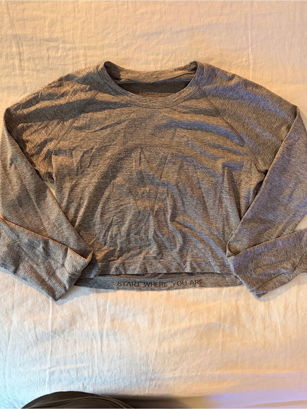 Lululemon swiftly cropped long sleeve